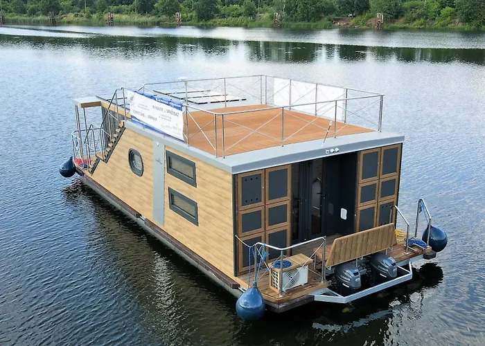 Botel Houseboat Water King Plywajacy Dom Na Wodzie Lodz Hausboot 7 Os