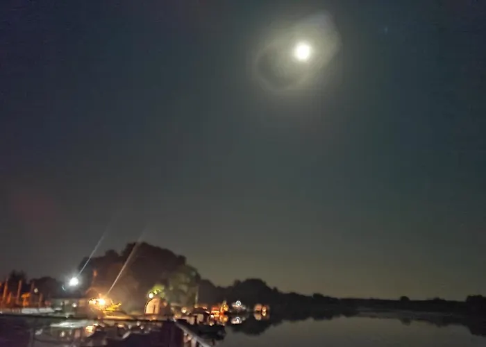 Houseboat Water King Plywajacy Dom Na Wodzie Lodz Hausboot 7 Os Botel