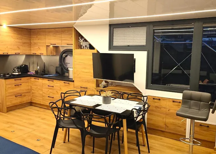 Houseboat Water King Plywajacy Dom Na Wodzie Lodz Hausboot 7 Os *